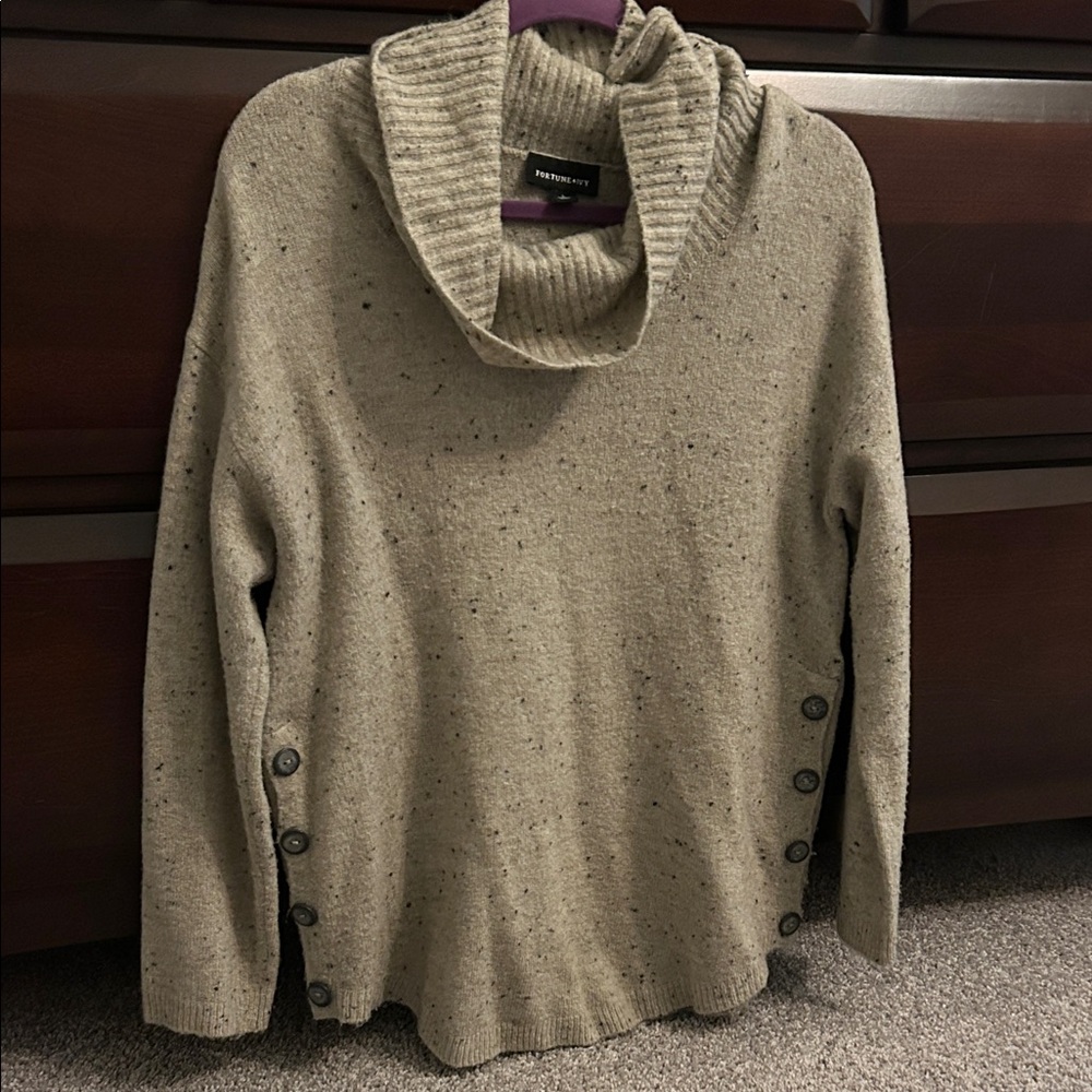 Fortune & Ivy Speckled Beige Cowl Neck Sweater – Size L